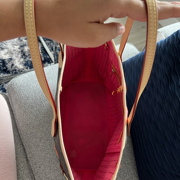 Rare Roses Neverfull MM - Picture 10 of 15